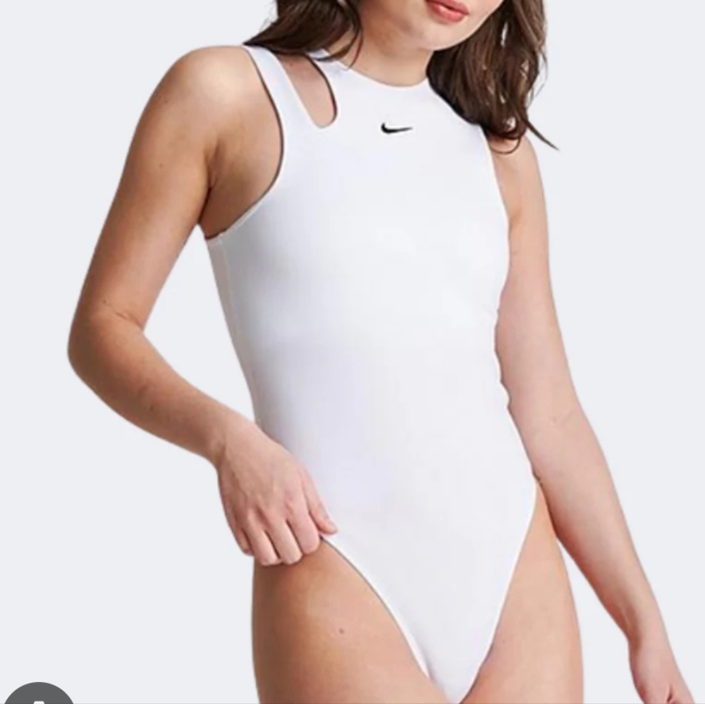 NWT Women's Nike Bodysuit